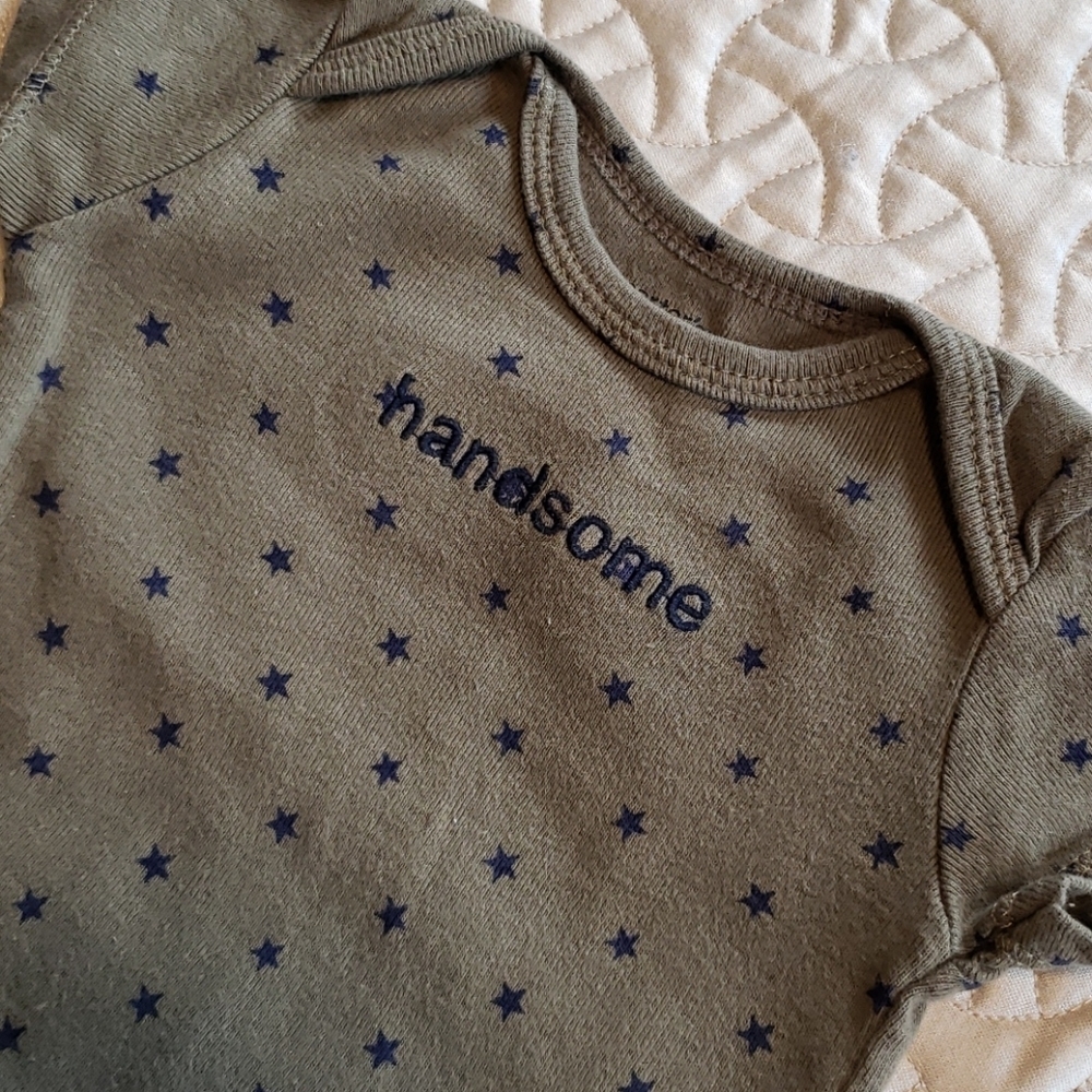 🔶️5 for $30🔶️ Carters Onsies - Picture 6 of 7